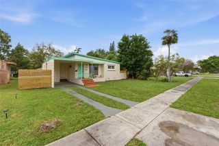 1620 NE 160th St 1620, North Miami Beach, FL 33162