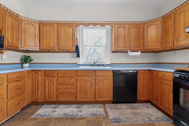 1416 Hawthorne Avenue, Waterloo, IA 50702