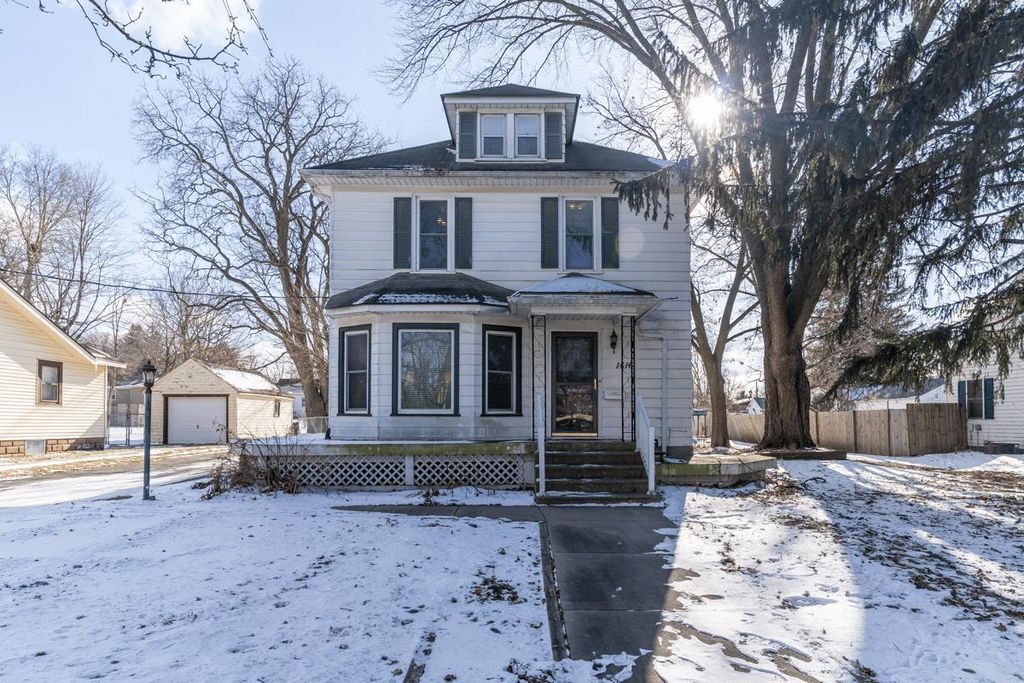 1416 Hawthorne Avenue, Waterloo, IA 50702