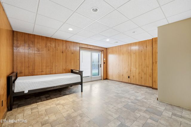 2947 Sims Rd, Kodak, TN 37764