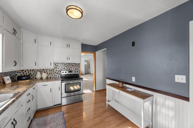 5900 Maple Street, Rockford, MN 55373