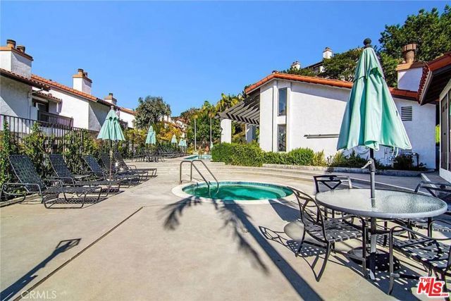 1694 Michael Lane, Pacific Palisades (los Angeles), CA 90272