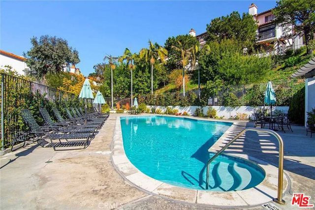 1694 Michael Lane, Pacific Palisades (los Angeles), CA 90272