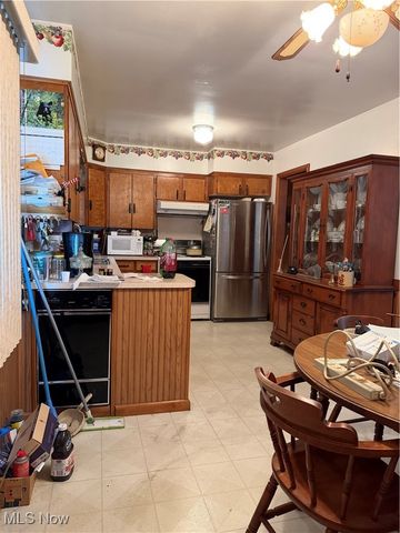 1237 Ivanhoe Avenue, Youngstown, OH 44502