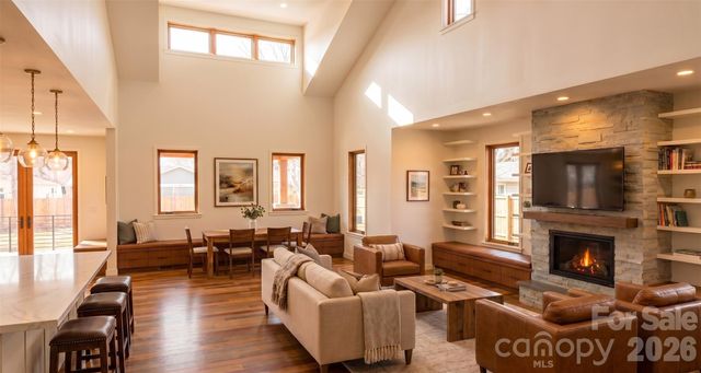 Lot 37 Longcliff Lane, Lake Toxaway, NC 28747