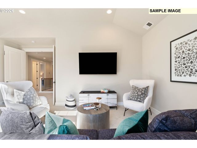 2083 Ostman Rd, West Linn, OR 97068