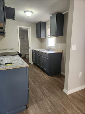 130 Olive ST Unit 201B, San Marcos, TX 78666