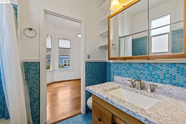 1444 14th Street, Oakland, CA 94607