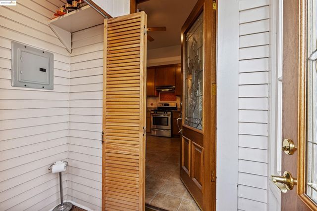 1444 14th Street, Oakland, CA 94607