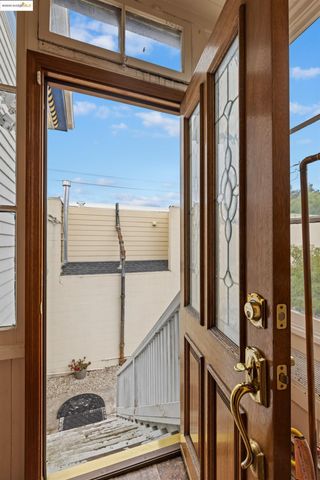 1444 14th Street, Oakland, CA 94607