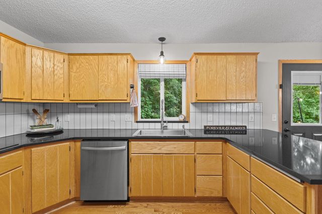 23593 FLORA COURT NW, Saint Francis, MN 55070