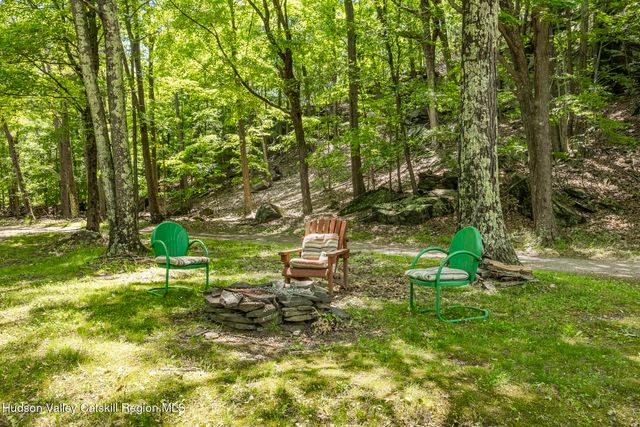 231 Manorville Road, Saugerties, NY 12477