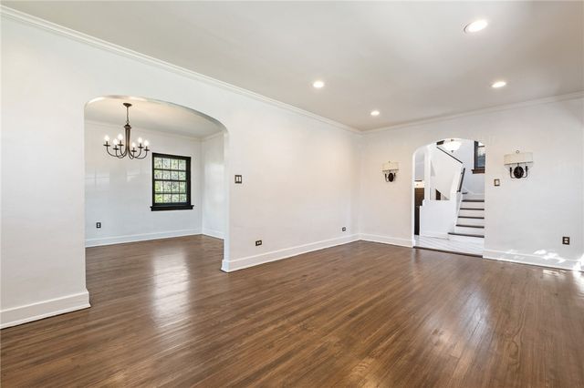 1516 Riverside Dr, Penn Hills, PA 15147