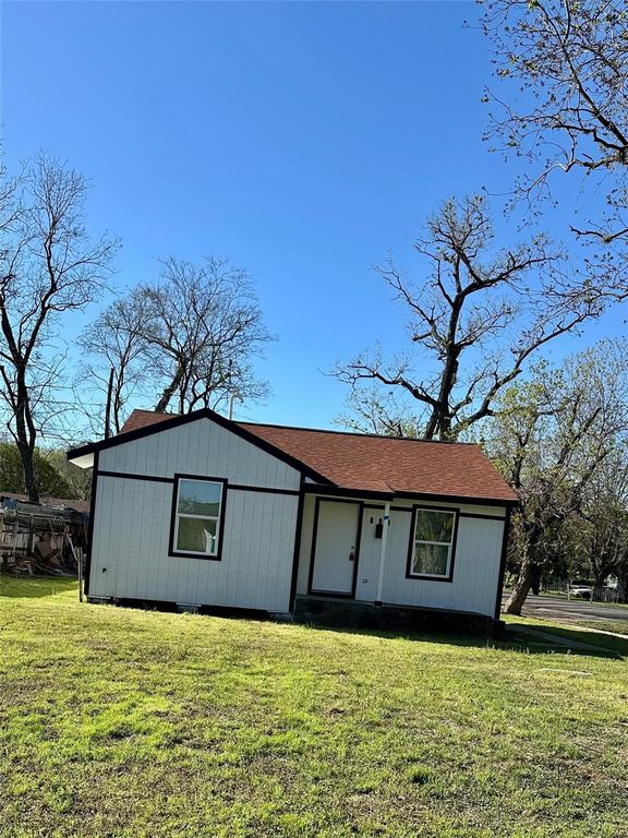 102 Georgia Street, Houston, TX 77029