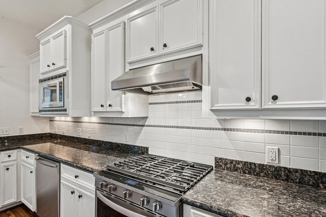 1537 Alexander Street, Houston, TX 77008