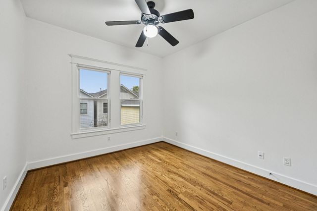 1537 Alexander Street, Houston, TX 77008