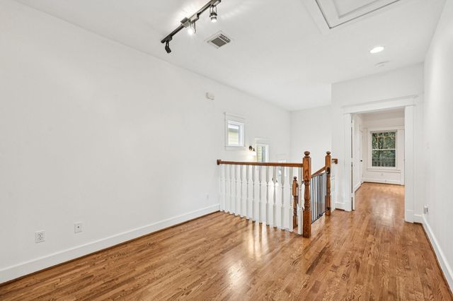 1537 Alexander Street, Houston, TX 77008