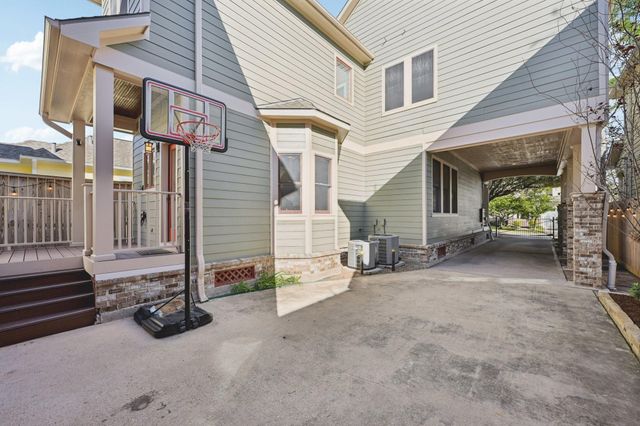 1537 Alexander Street, Houston, TX 77008