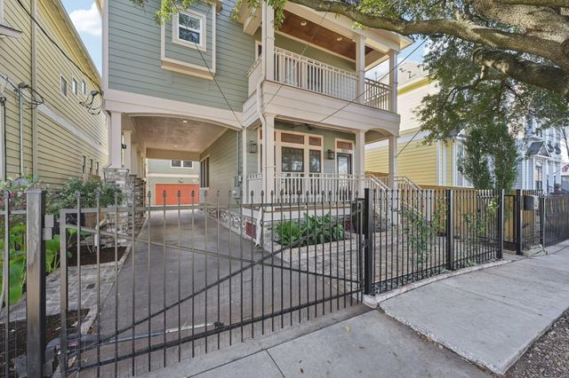 1537 Alexander Street, Houston, TX 77008