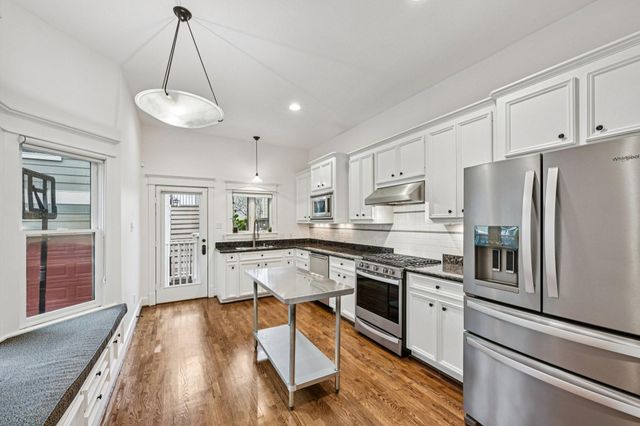 1537 Alexander Street, Houston, TX 77008