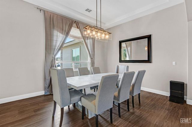 16602 Northfield Way, Bakersfield, CA 93314