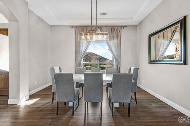 16602 Northfield Way, Bakersfield, CA 93314