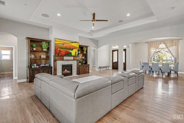 16602 Northfield Way, Bakersfield, CA 93314