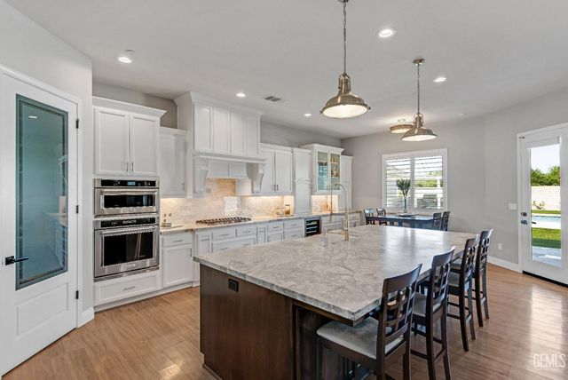 16602 Northfield Way, Bakersfield, CA 93314