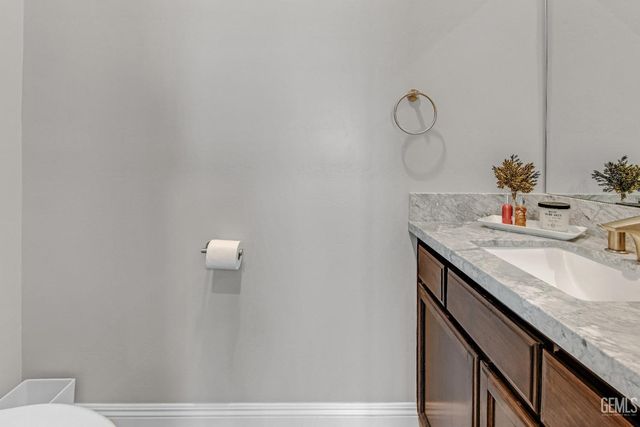 16602 Northfield Way, Bakersfield, CA 93314