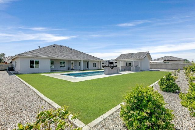 16602 Northfield Way, Bakersfield, CA 93314