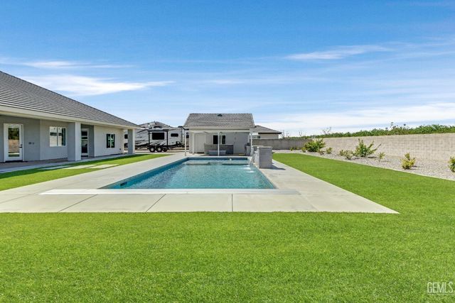 16602 Northfield Way, Bakersfield, CA 93314