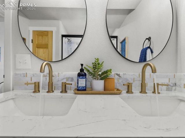 54 S Washington Street, Monument, CO 80132