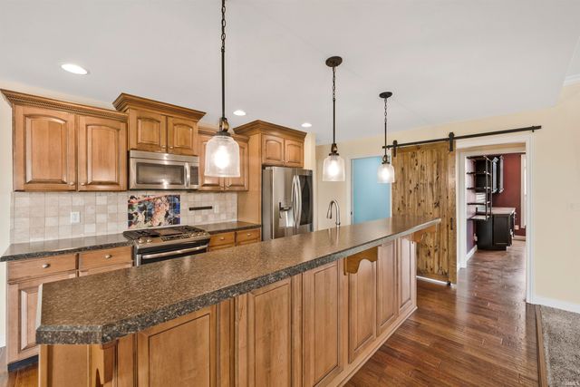 4405 Scarlet Hill, Evansville, IN 47725