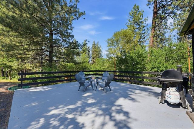 2803 S CHESTNUT St, Spokane, WA 99224