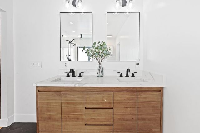 12440 SW 7th Place, Davie, FL 33325