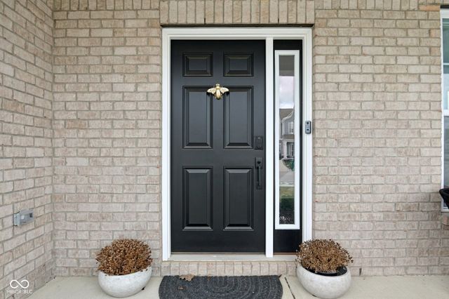 4696 Homestead Drive, Whitestown, IN 46075