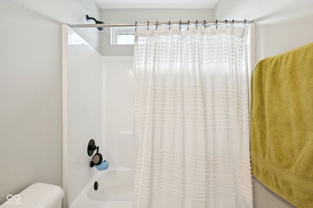 4696 Homestead Drive, Whitestown, IN 46075