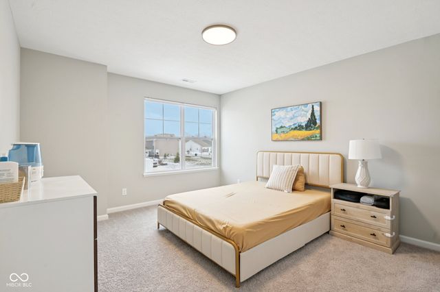 4696 Homestead Drive, Whitestown, IN 46075