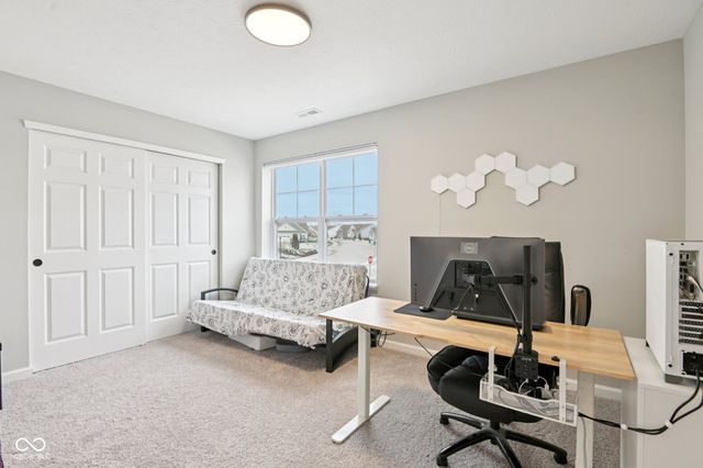 4696 Homestead Drive, Whitestown, IN 46075