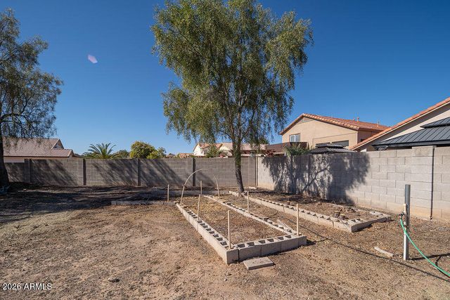 15899 N 161ST Drive, Surprise, AZ 85374