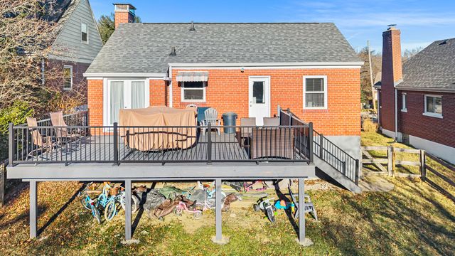 14 Charmaine Circle, Fort Mitchell, KY 41017