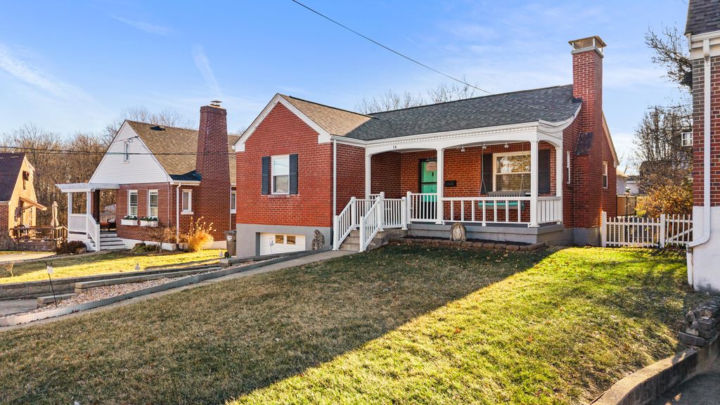 14 Charmaine Circle, Fort Mitchell, KY 41017