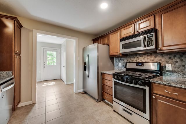 220 Jagoe Street, Denton, TX 76201