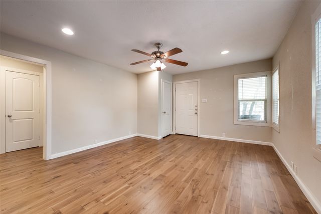 220 Jagoe Street, Denton, TX 76201