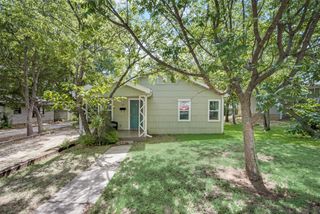 220 Jagoe Street, Denton, TX 76201