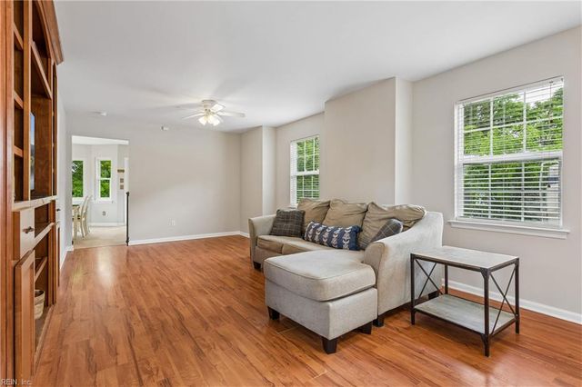 150 Riverview AVE, Smithfield, VA 23430