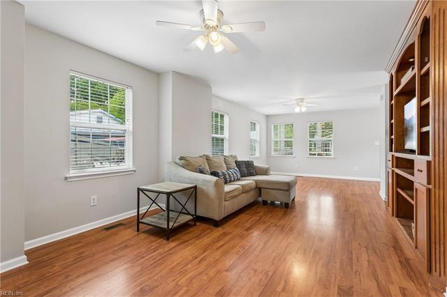 150 Riverview AVE, Smithfield, VA 23430