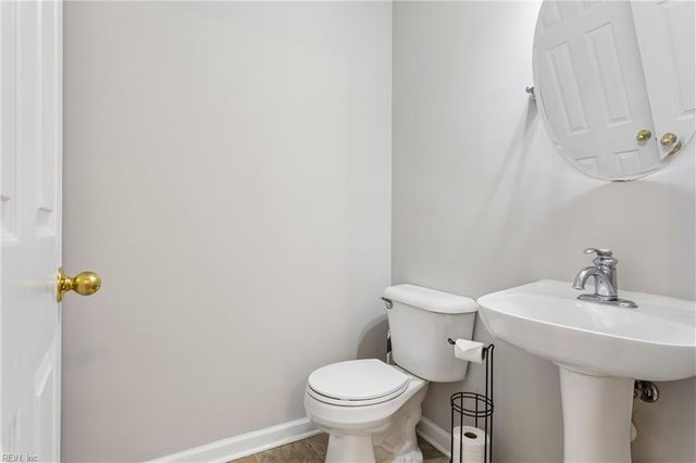 150 Riverview AVE, Smithfield, VA 23430