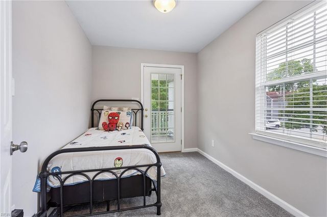 150 Riverview AVE, Smithfield, VA 23430