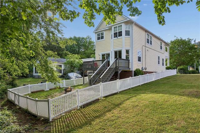 150 Riverview AVE, Smithfield, VA 23430